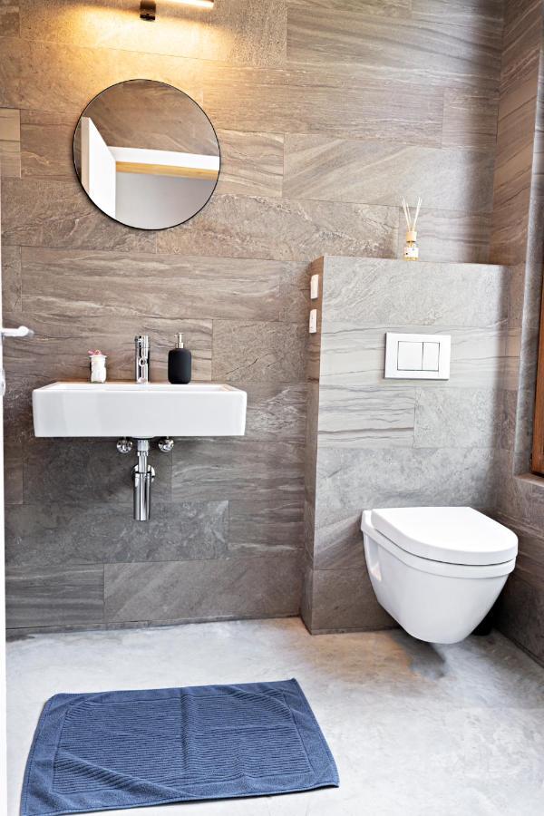 Luxury Suites South By Rikas Hotels Antwerpen Buitenkant foto
